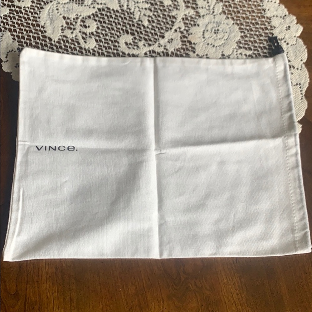 Vince Dust Bag/sleeve